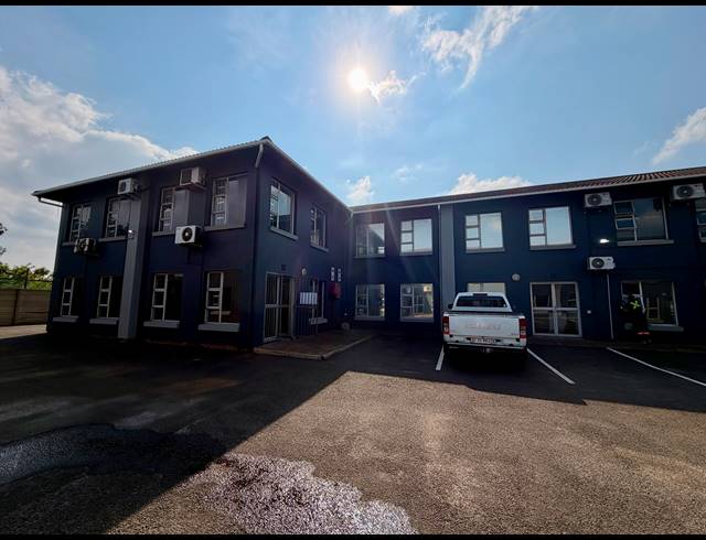 215M² BUSINESS CENTRE FOR SALE IN ALTON